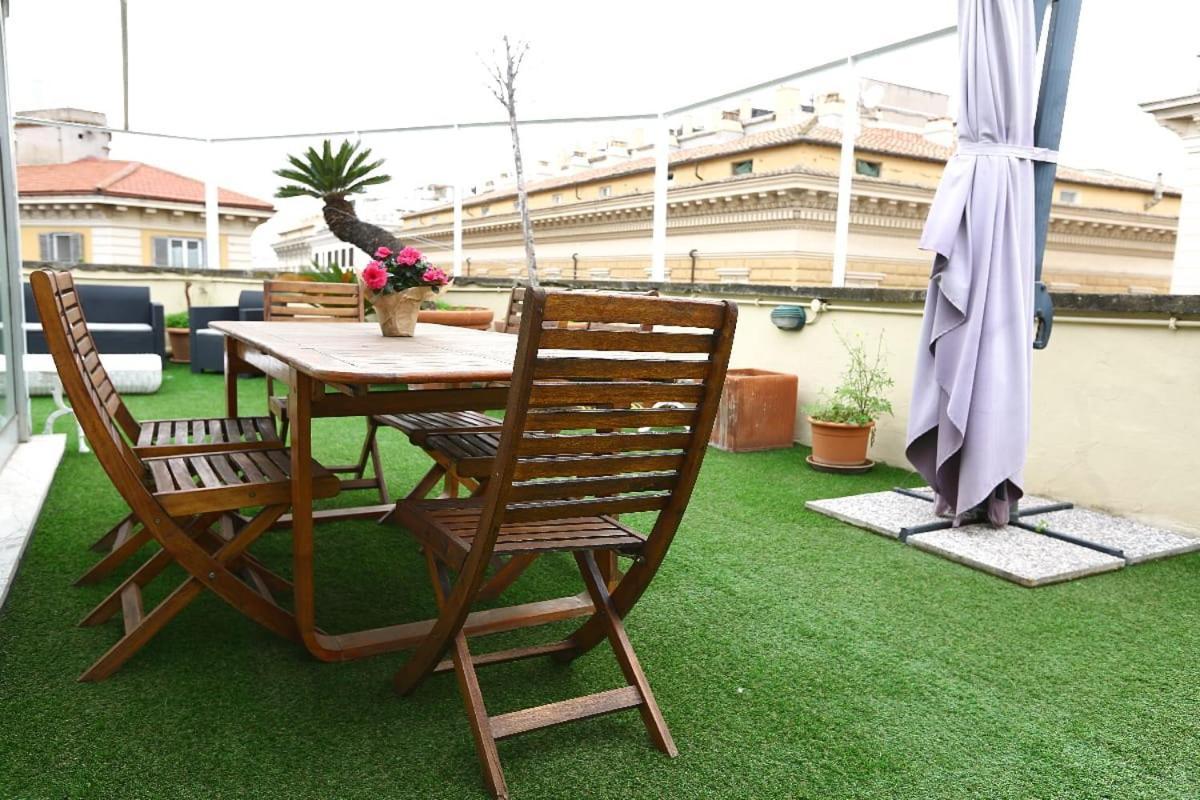 Bb Roma Prati Acomodação com café da manhã Exterior foto