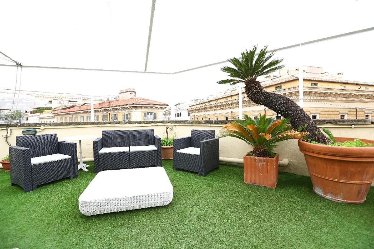 Bb Roma Prati Acomodação com café da manhã Exterior foto